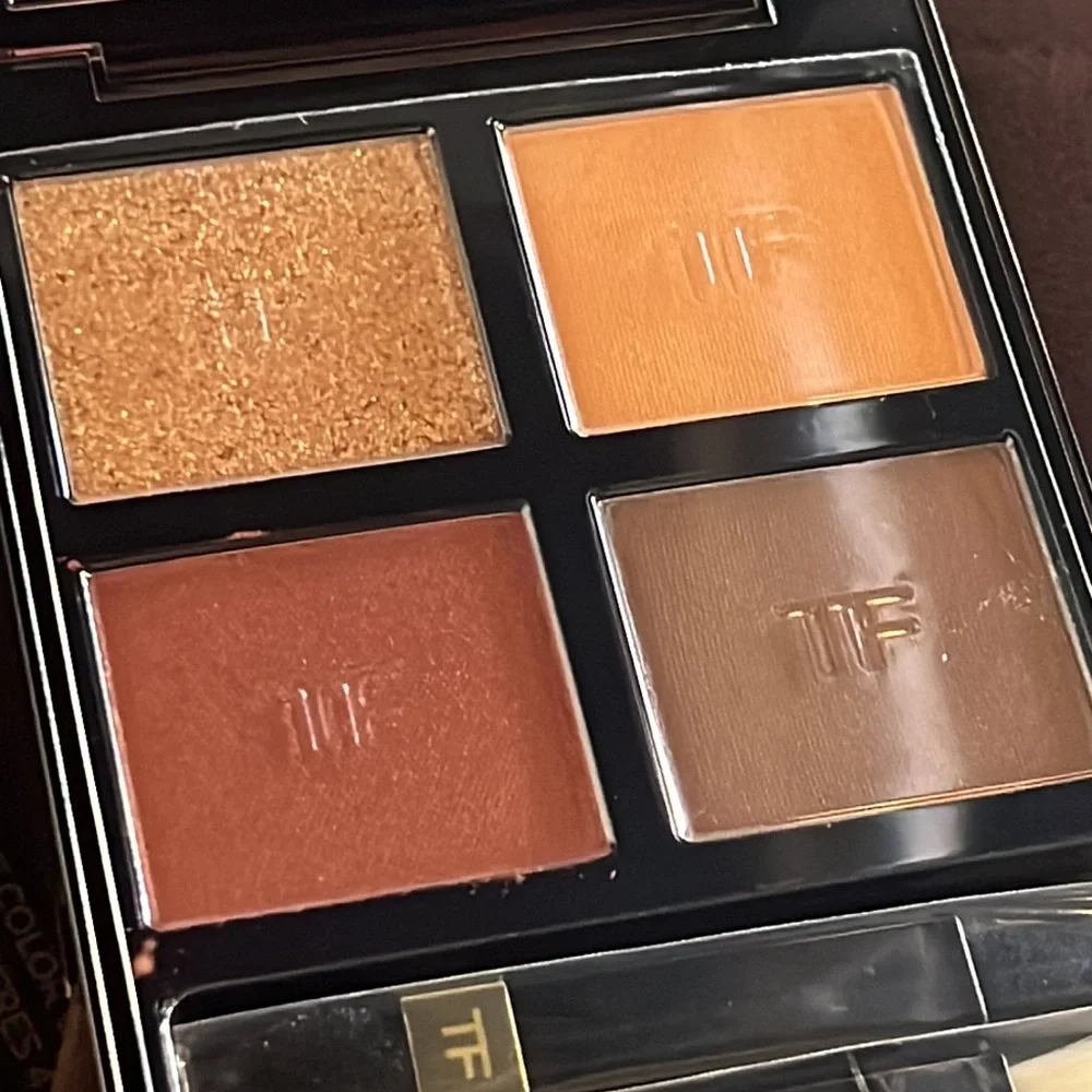 TOM FORD EYESHADOW QUAD LEOPARD SUN NIB